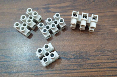 2 Way 3 Way Connector